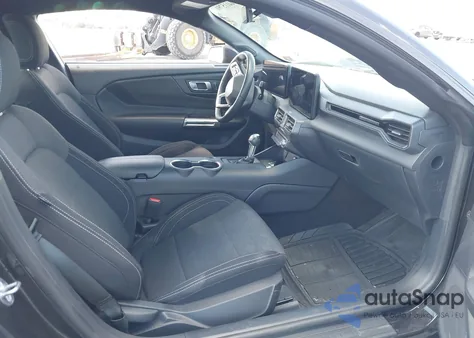 2024 Ford Mustang Ecoboost Fastback z USA, uszkodzony, nr VIN 1FA6P8TH4R5109251